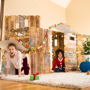 32-Panel Fantasy Cabin Fort Constructing Set